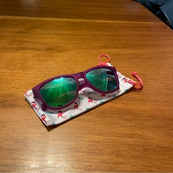 NWOT Goodr OG Sunglasses - Gardening with a Kraken - Picture 4 of 8